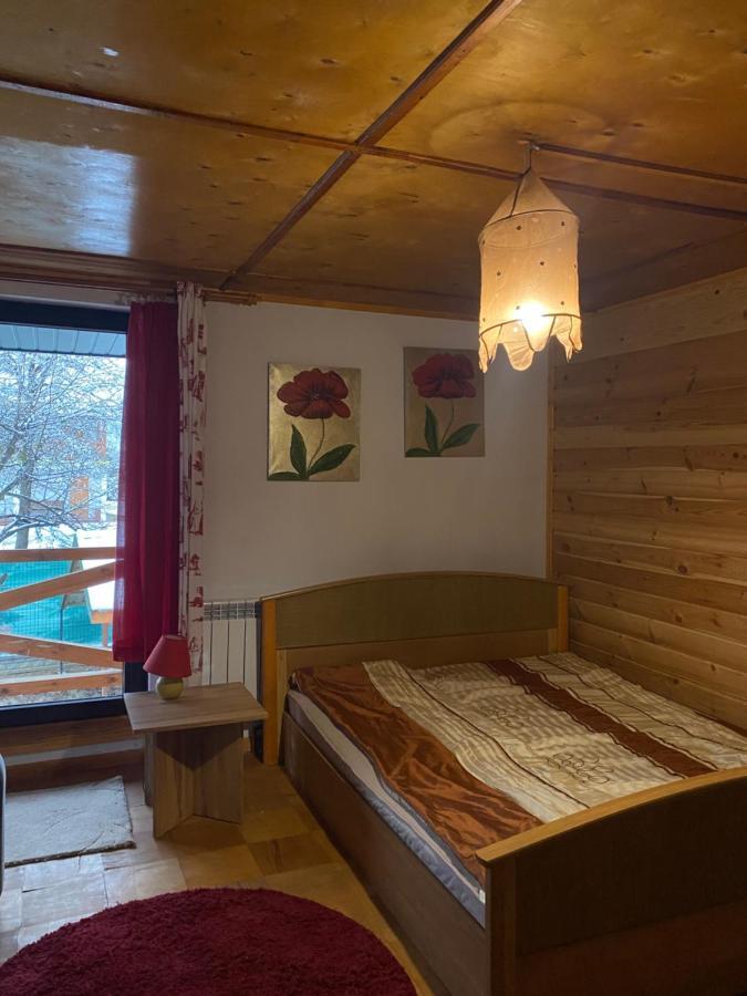 Hacjenda - Domek Caloroczny Krasnobród Eksteriør billede
